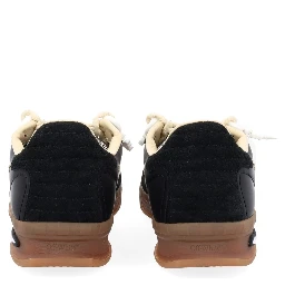SNEAKER "END OF PLAY"