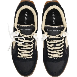 SNEAKER "END OF PLAY"
