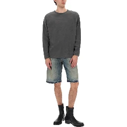 SHORTS IN DENIM