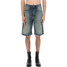 SHORTS IN DENIM