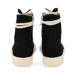 SNEAKER "SNEAKS "