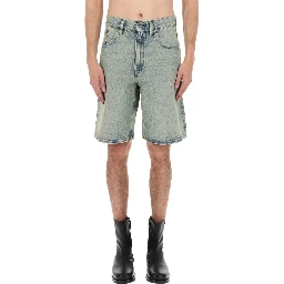 SHORTS IN DENIM