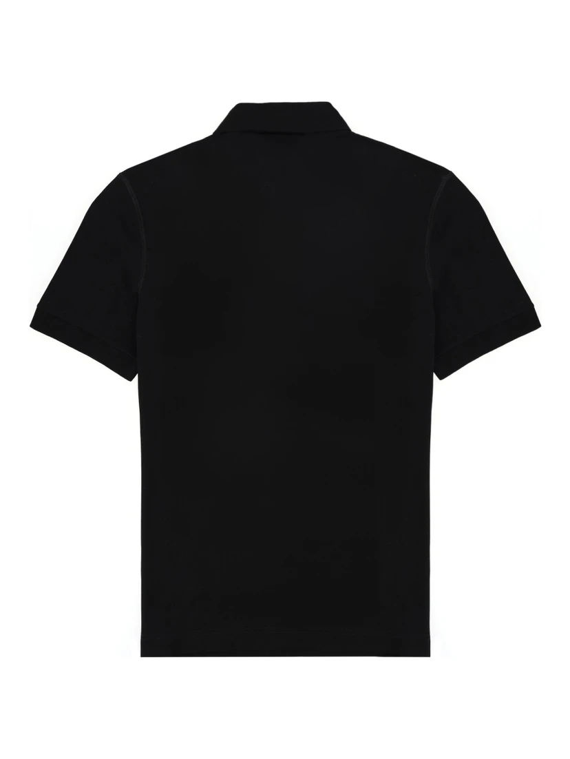 POLO CON PATCH LOGO