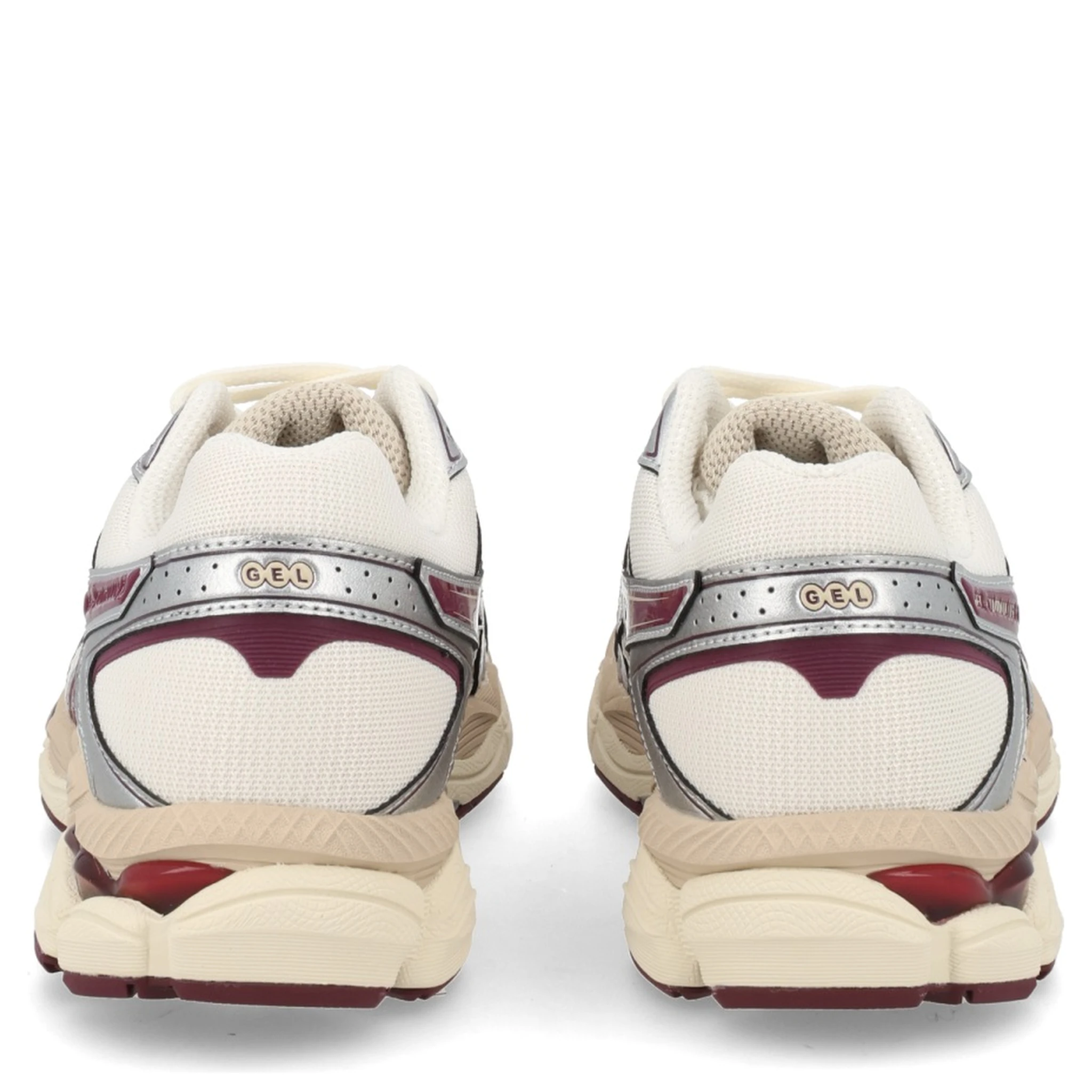 SNEAKER "GEL-CUMULUS 16"