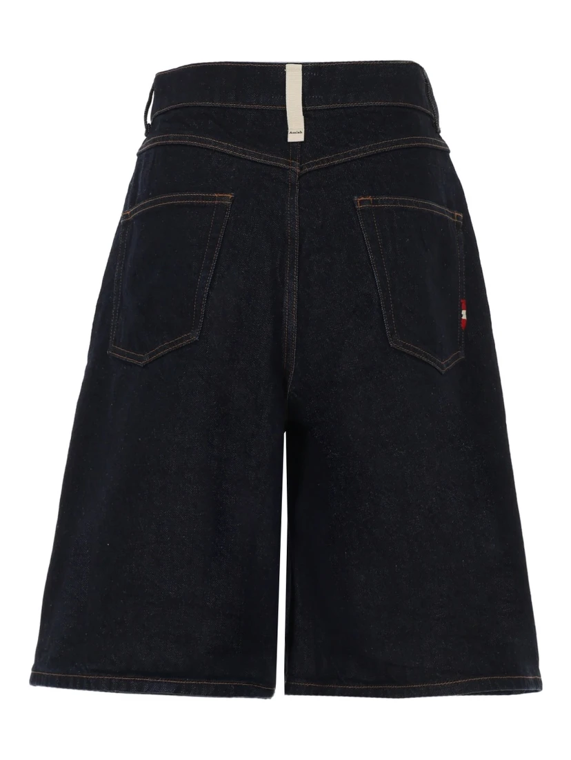 SHORTS IN DENIM