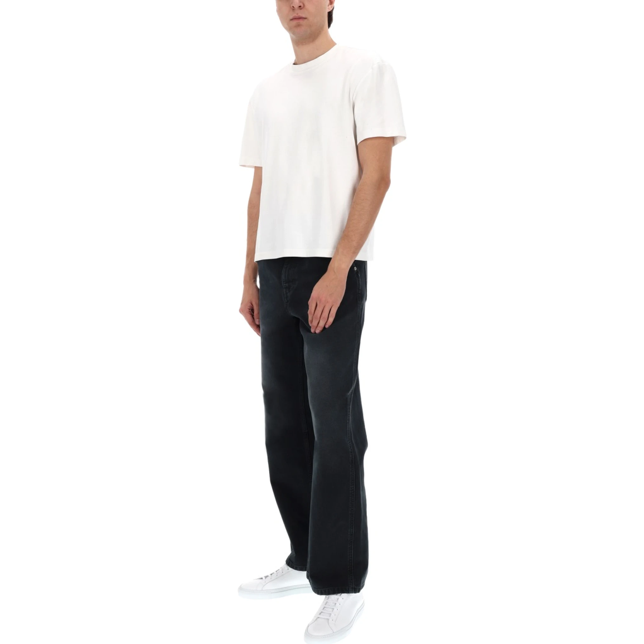 JEANS CON APPLICAZIONE LOGO