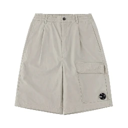 SHORTS CARGO CON PATCH LOGO