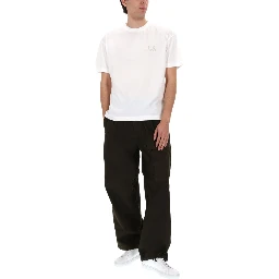 PANTALONE CARGO CON PATCH LOGO