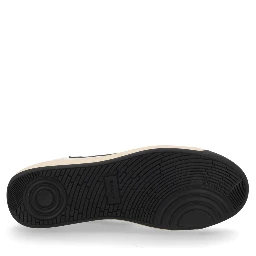 SNEAKER "COMPETITION"