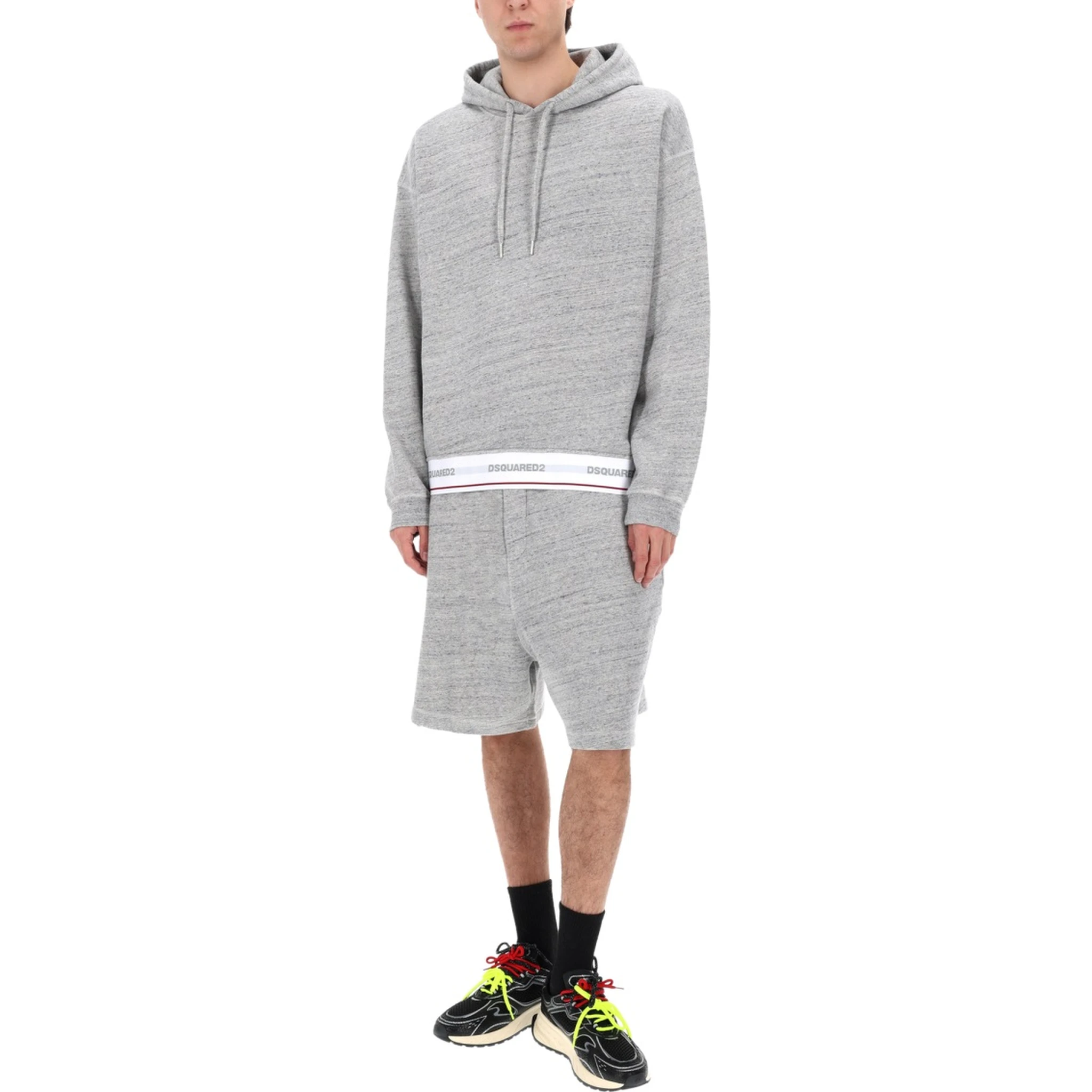 SHORTS "OVERSIZE" CON LOGO