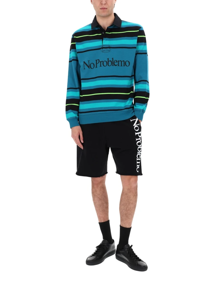 SHORTS CON LOGO