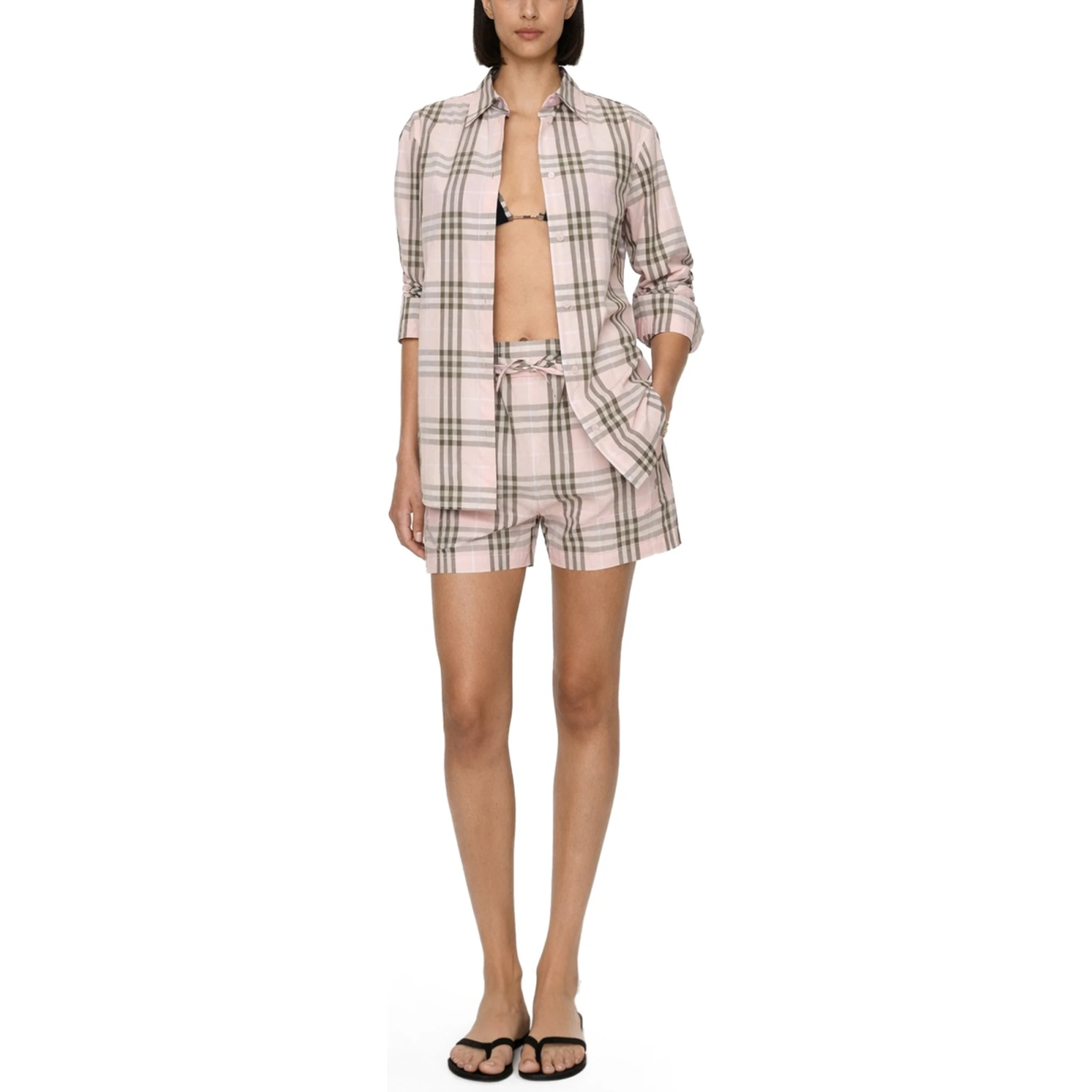 قميص "مُقَلَّم"