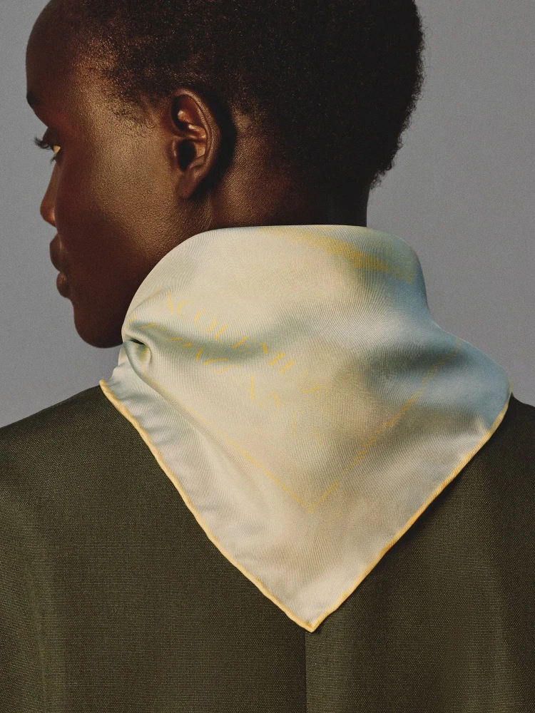 JACQUEMUS scarf alternative