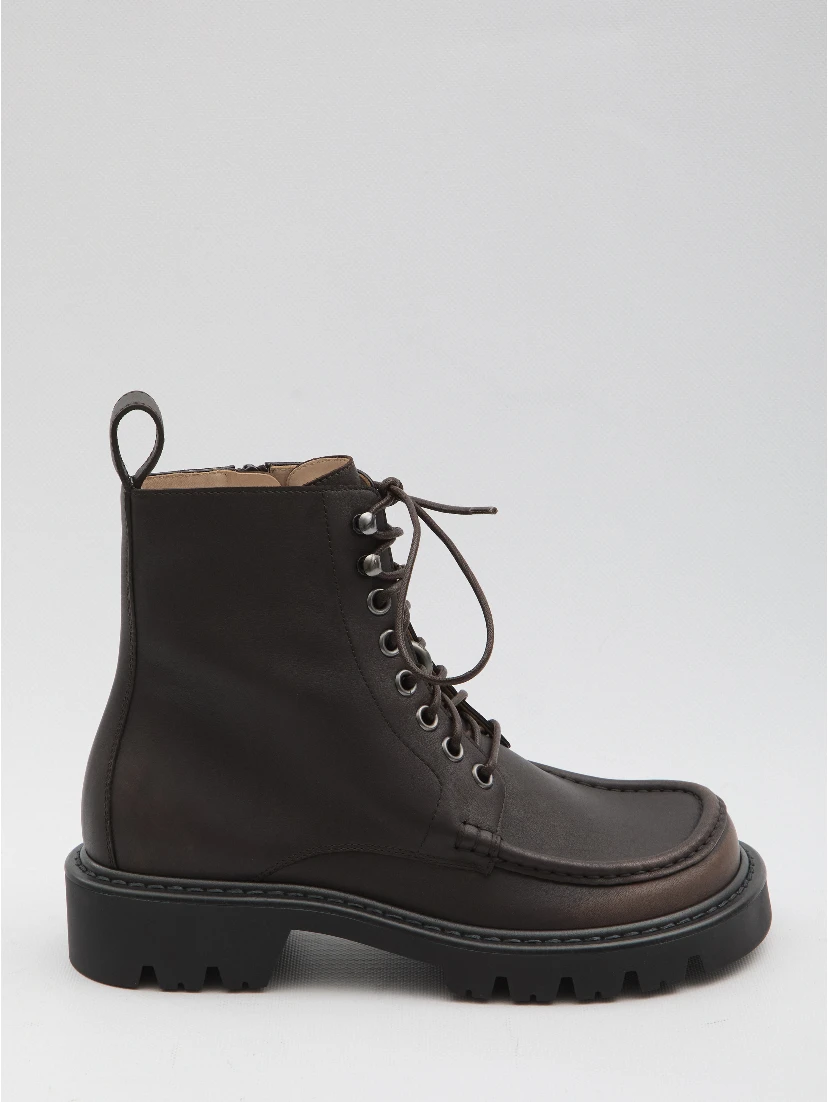 Sierra ankle boots