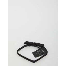 Yves bow tie in silk