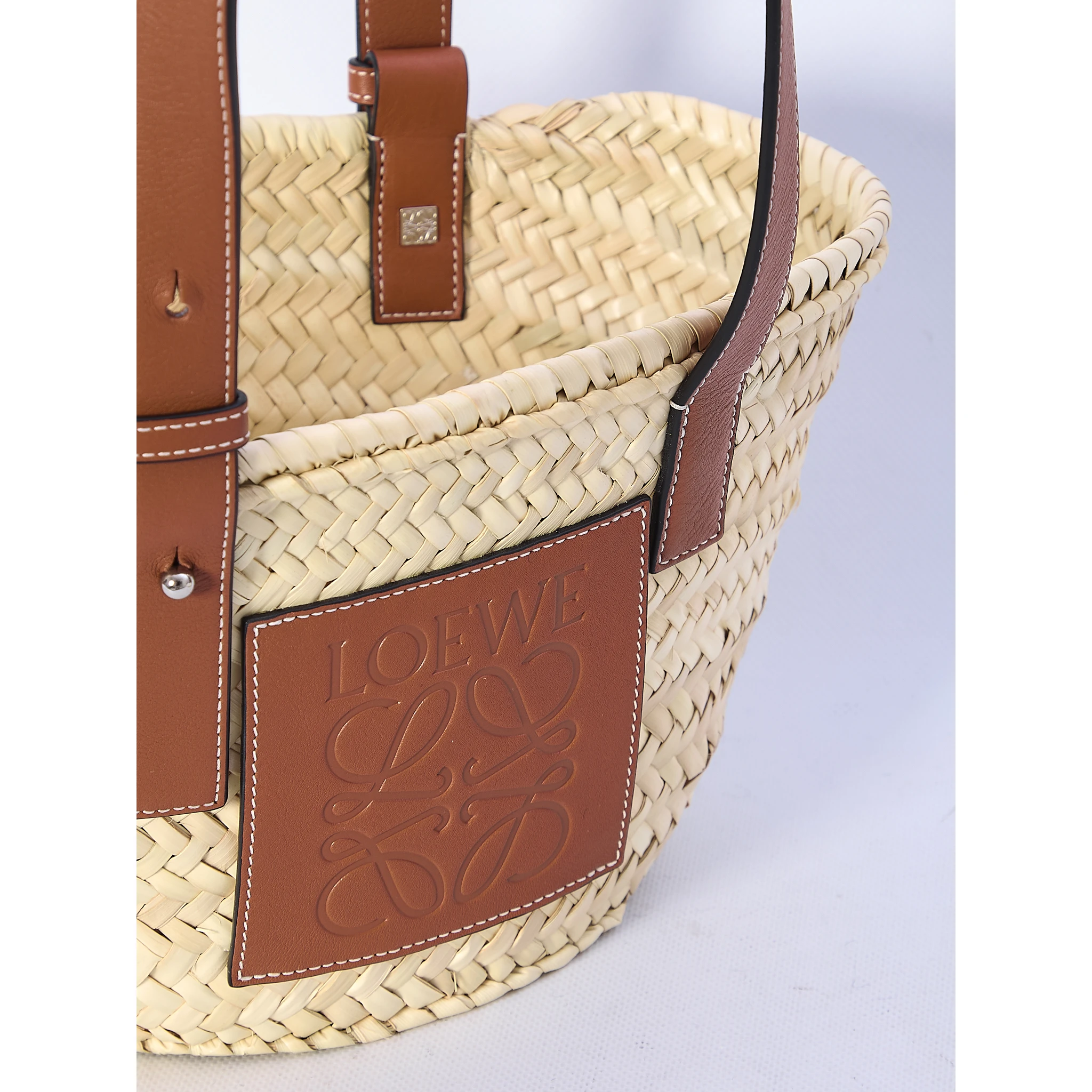 Small basket bag