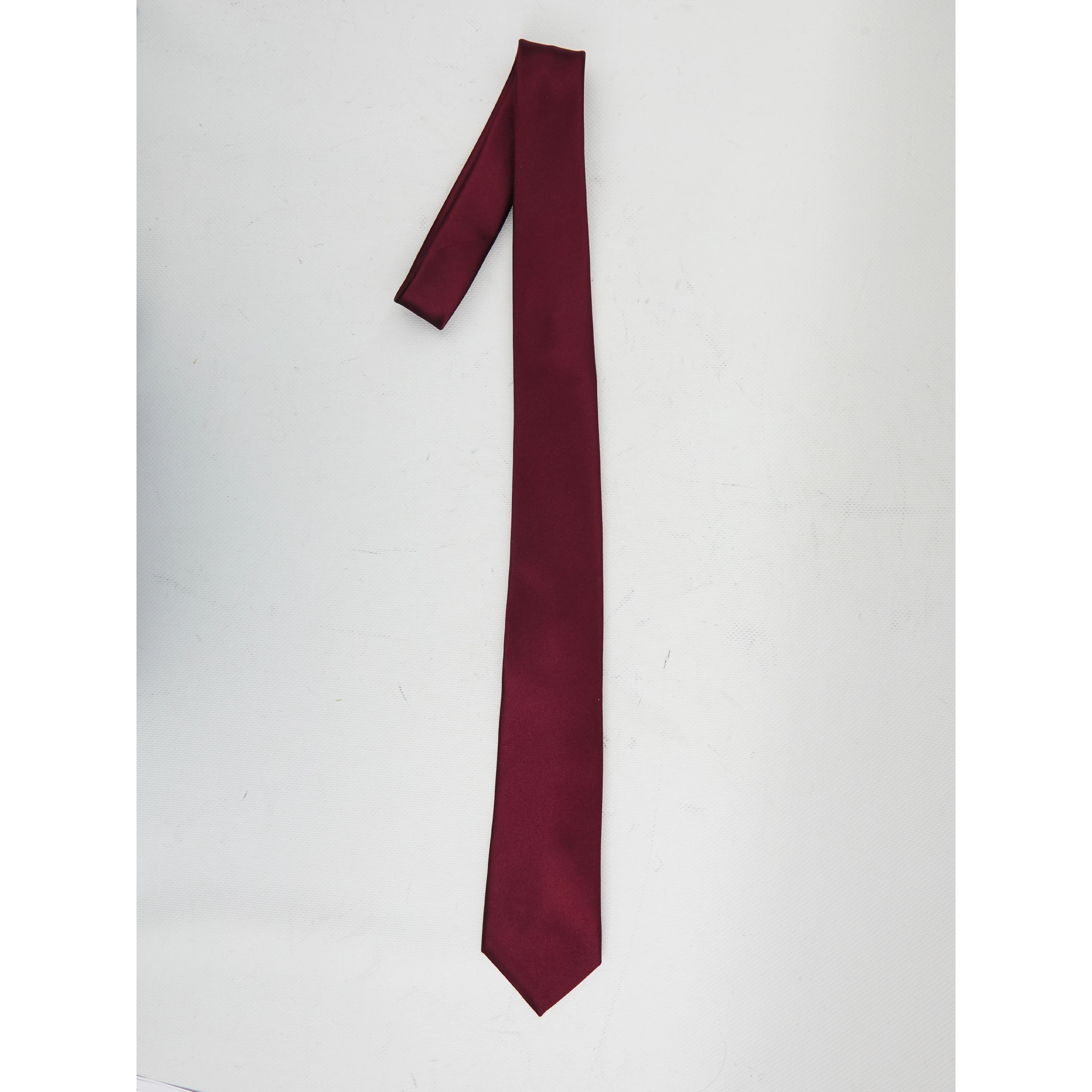 Silk satin tie