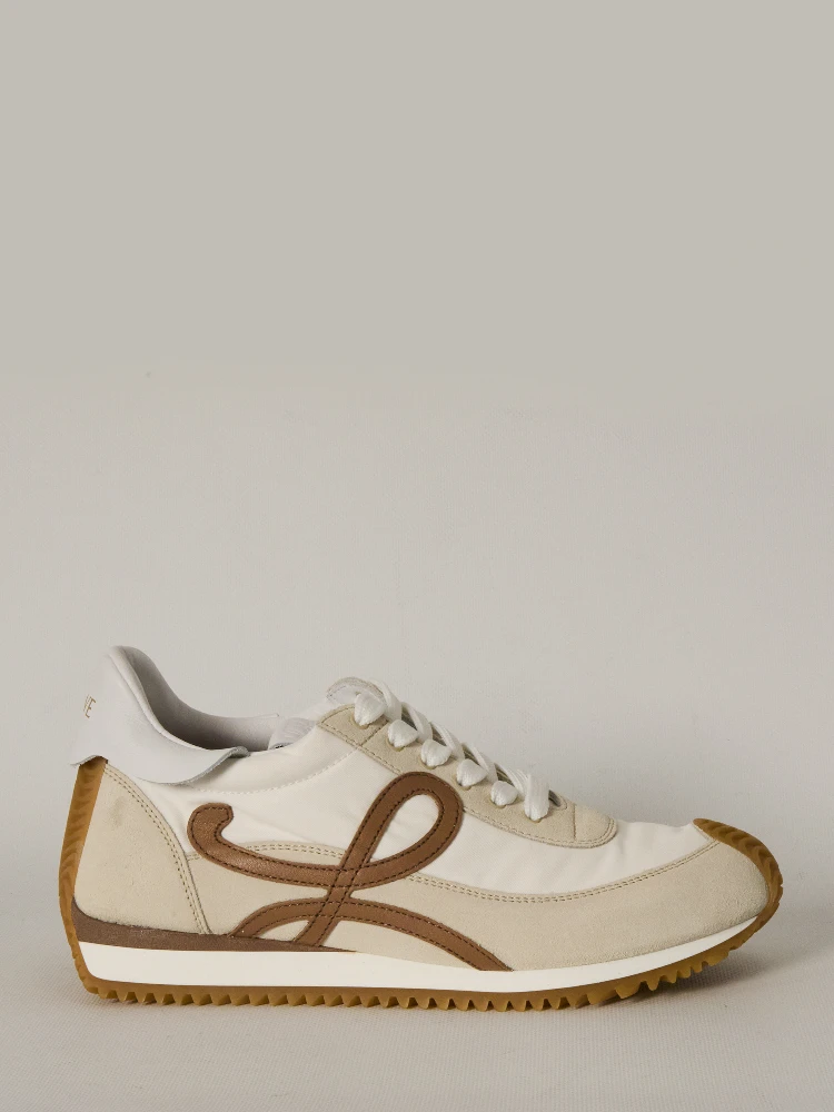 Flow Runner 2.0 sneakers