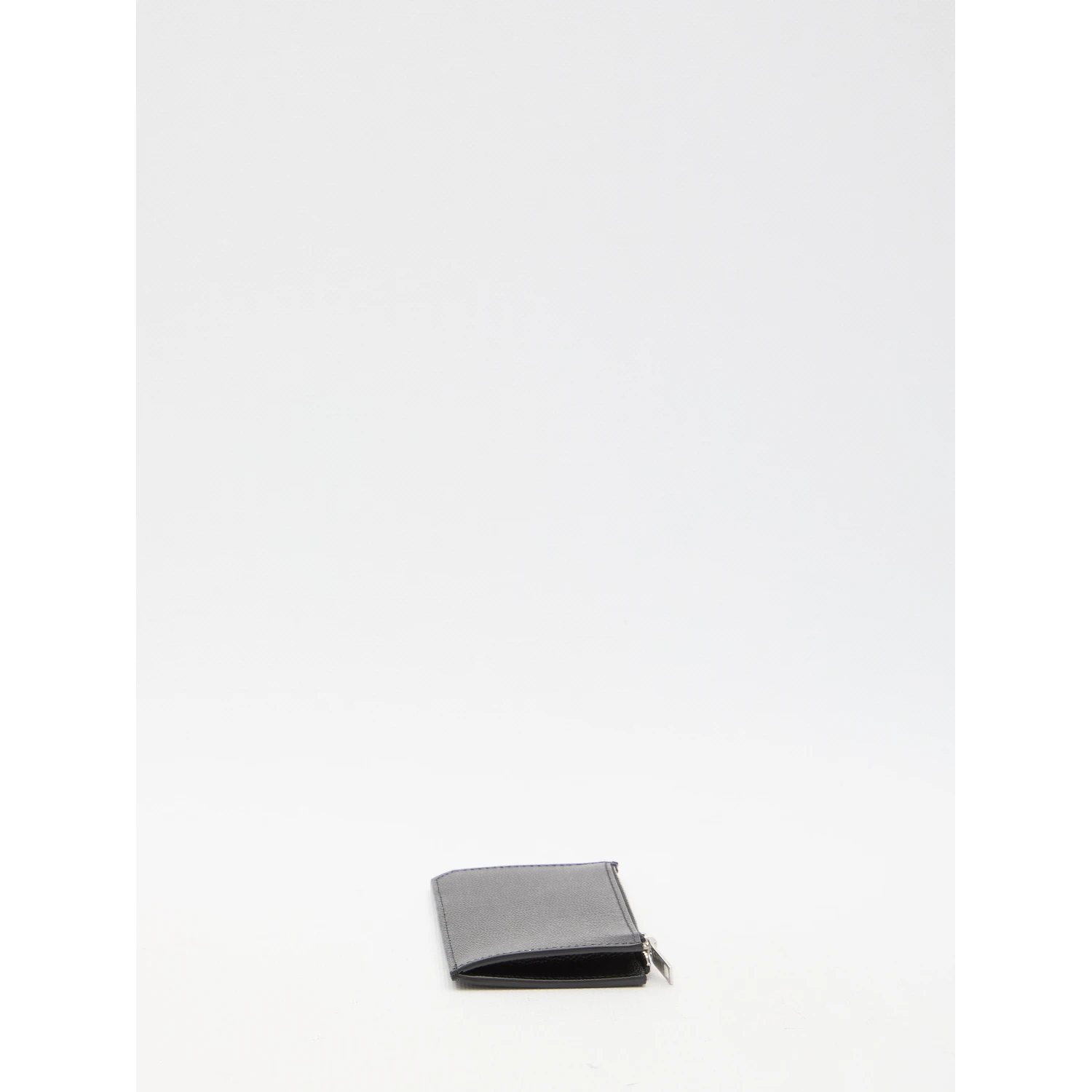 Fragments cardholder