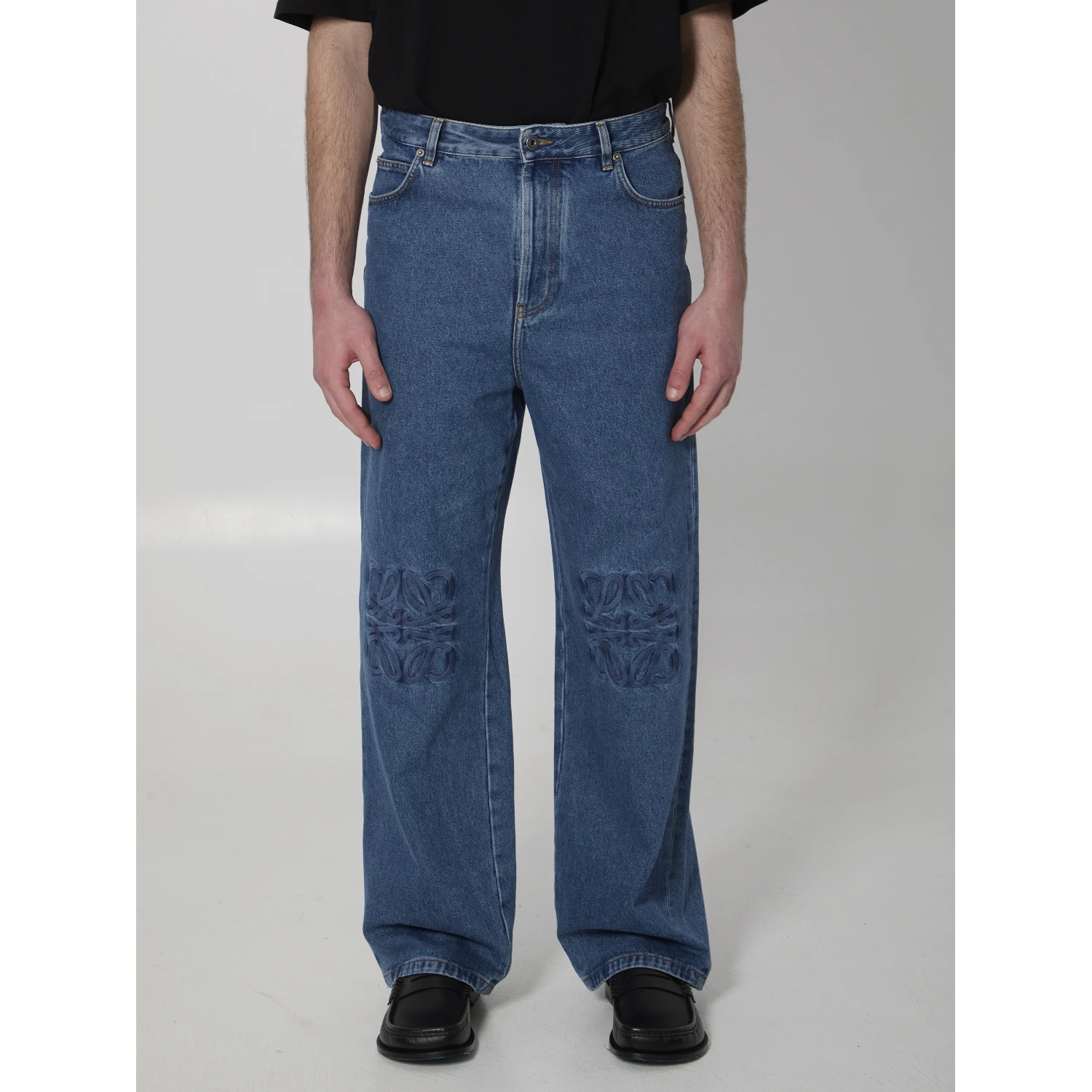 Anagram baggy jeans