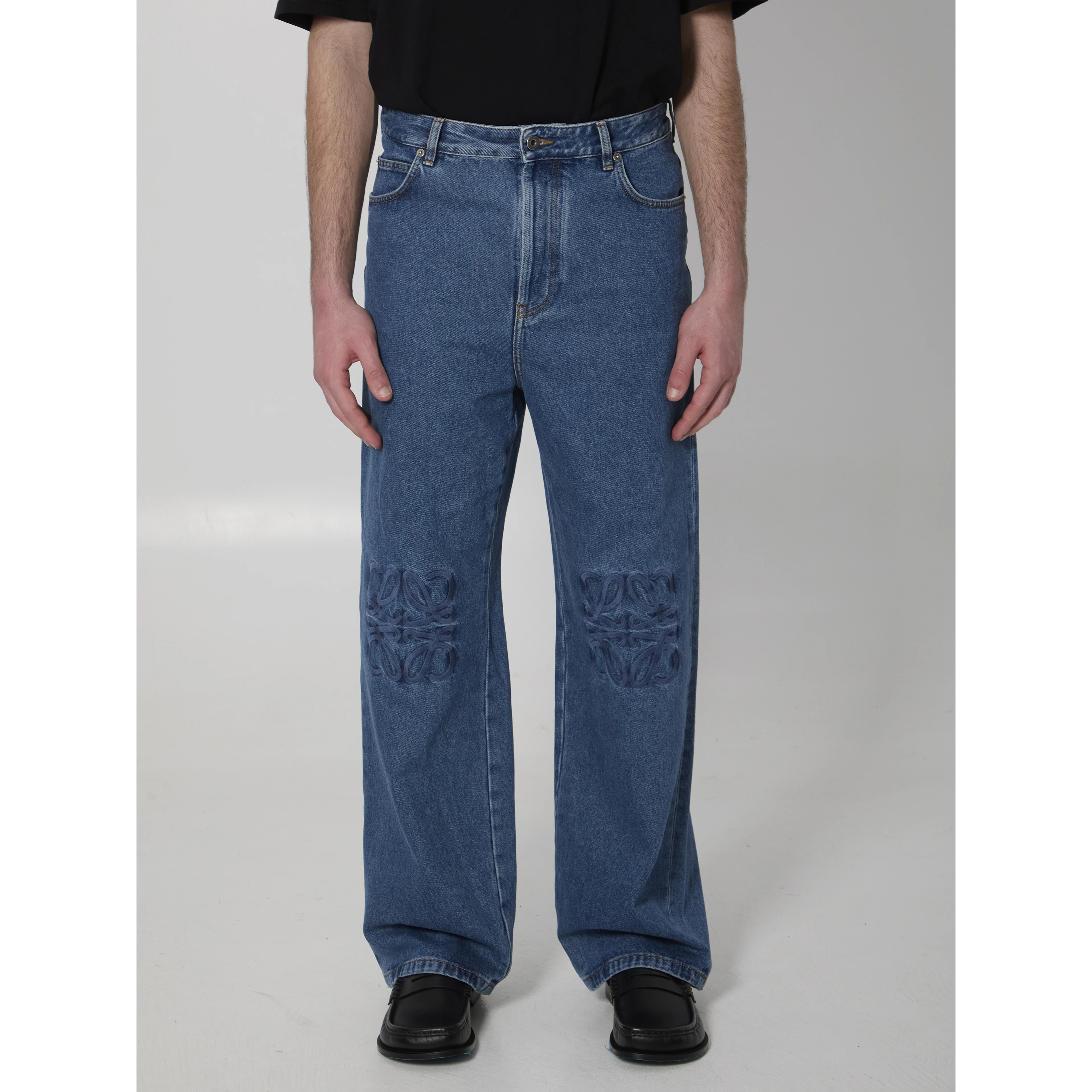 Anagram baggy jeans