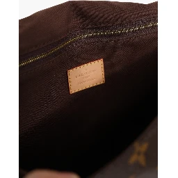 Monogram Canvas Menilmontant MM