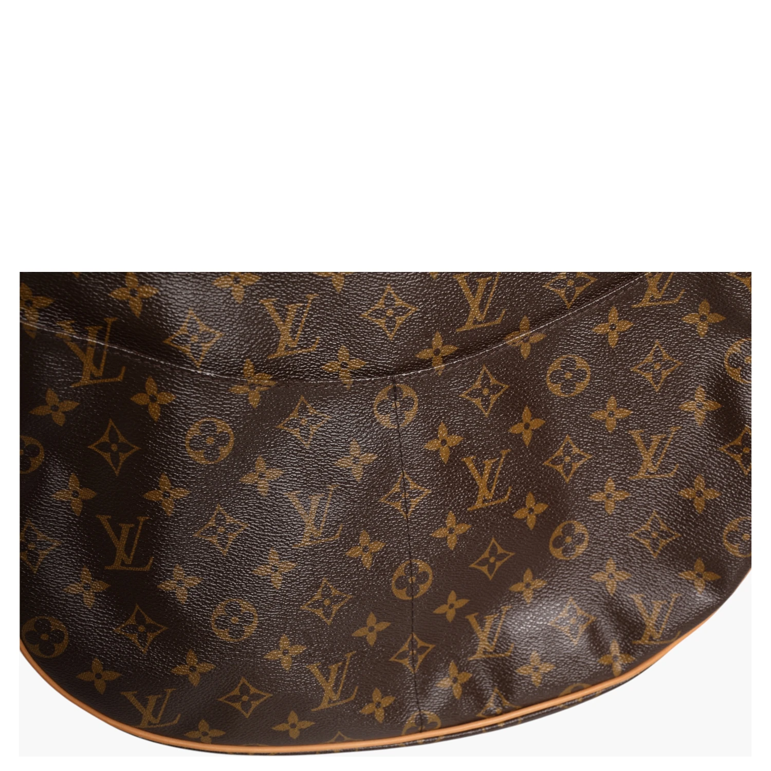 Monogram Canvas Menilmontant MM