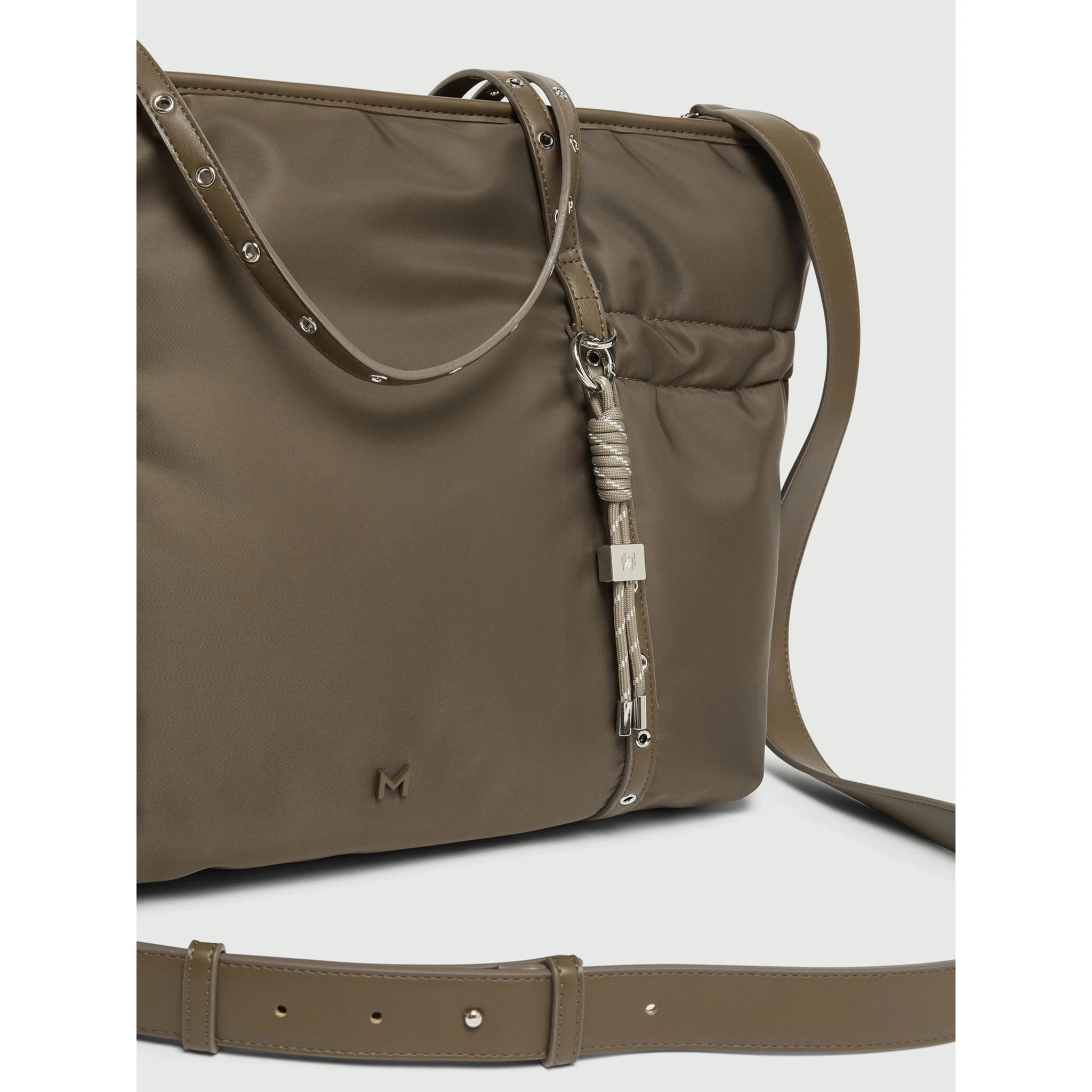 MARELLA MLAACINOSO punctual