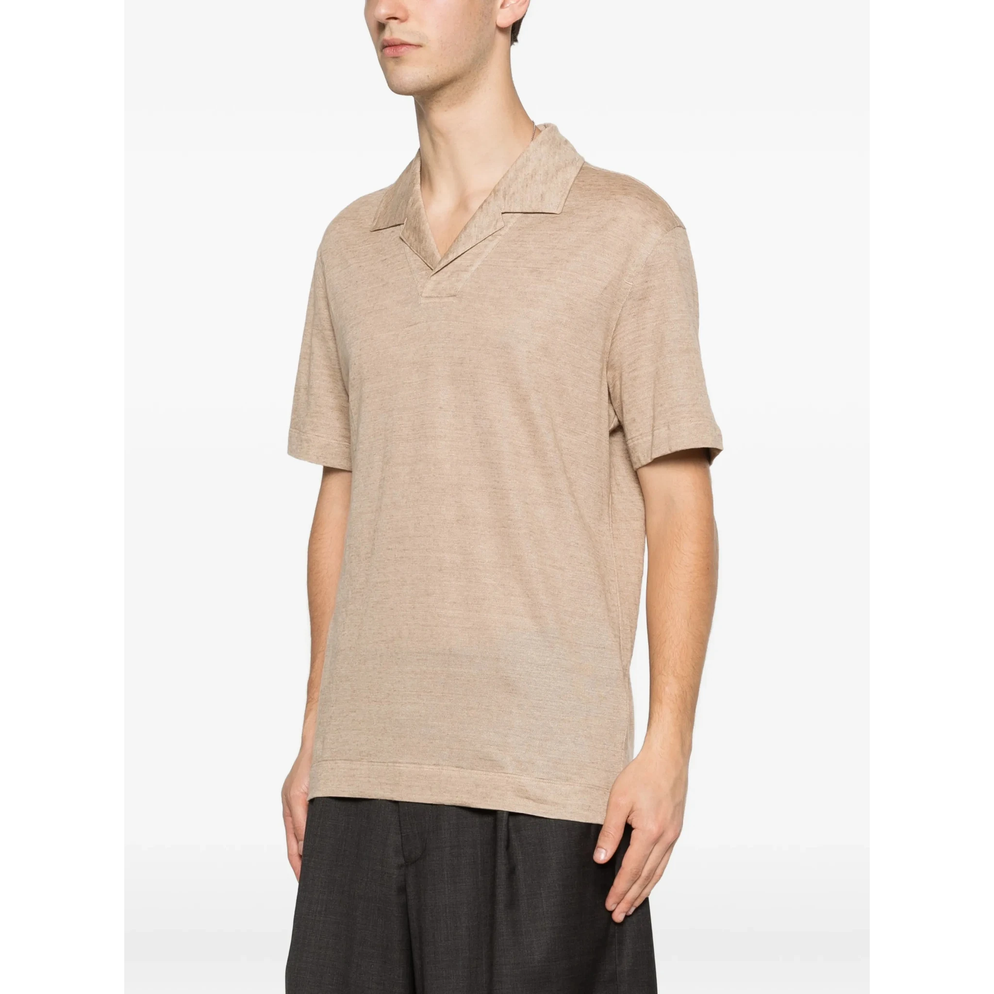 تيشيرتات وبولو من زينيا