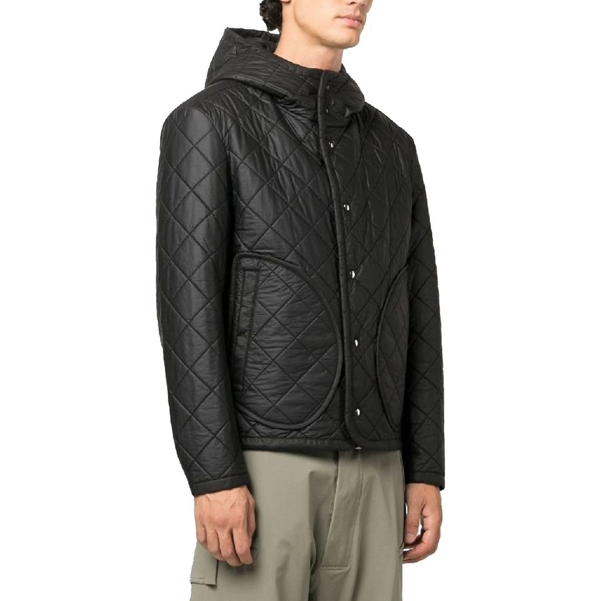 جاكيت خارجي من البوليستر الأسود