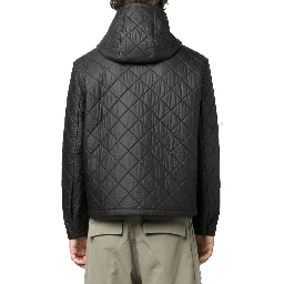 جاكيت خارجي من البوليستر الأسود