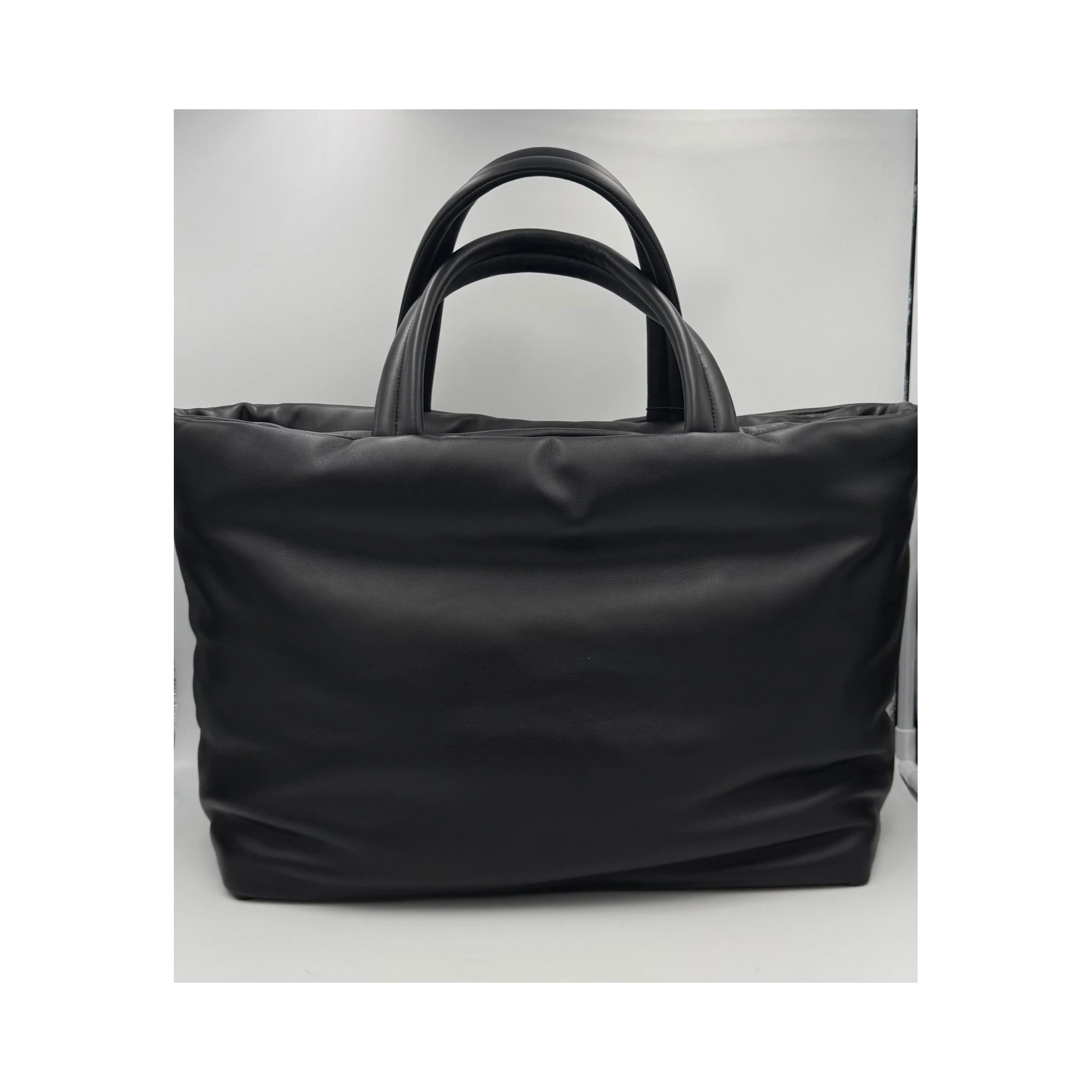 SAINT LAURENT Shopping Bag Grande in Lamb Leather