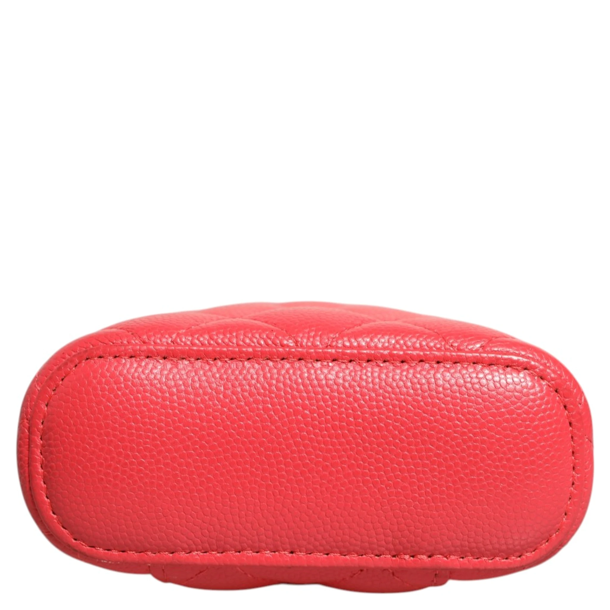 Red Caviar Quilted Small Vertical Coco Beauty Vanity Case with Chain