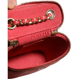 Red Caviar Quilted Small Vertical Coco Beauty Vanity Case with Chain