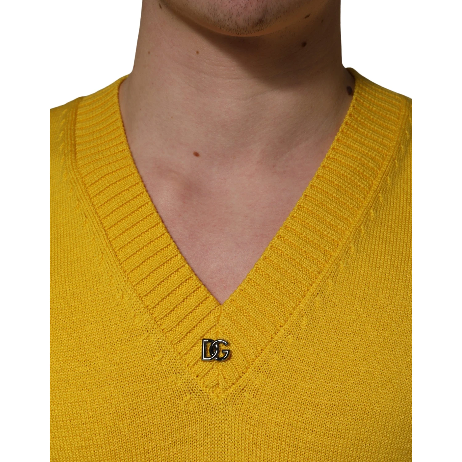 Wool Knitted V-Neck Pullover Yellow