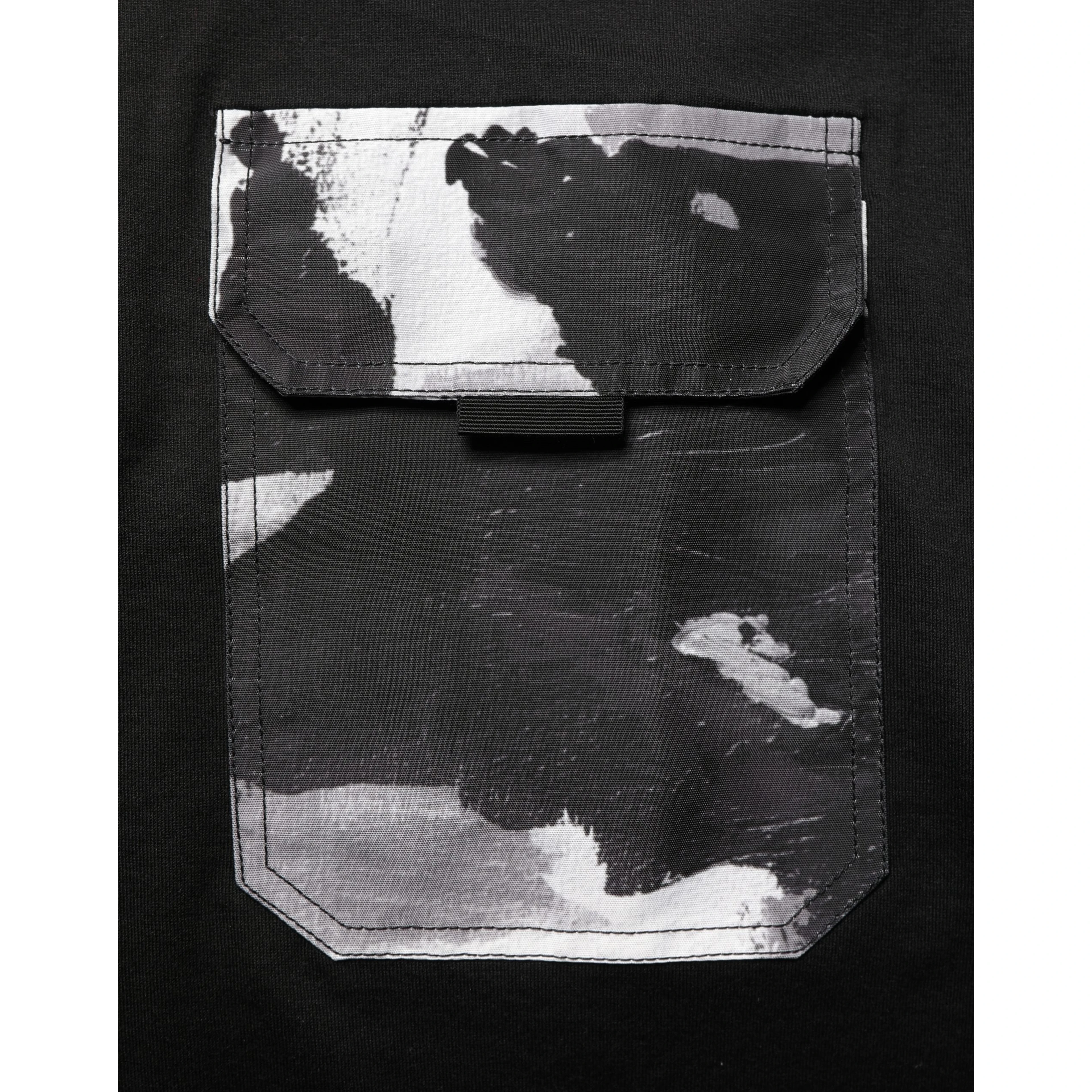 Black Camouflage Pocket Oversized T-shirt