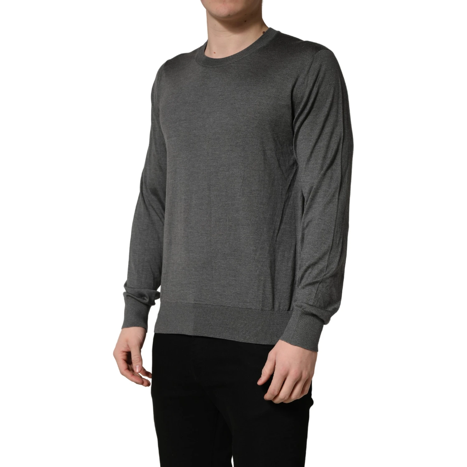 Gray Long Sleeves Crew Neck Pullover Sweater
