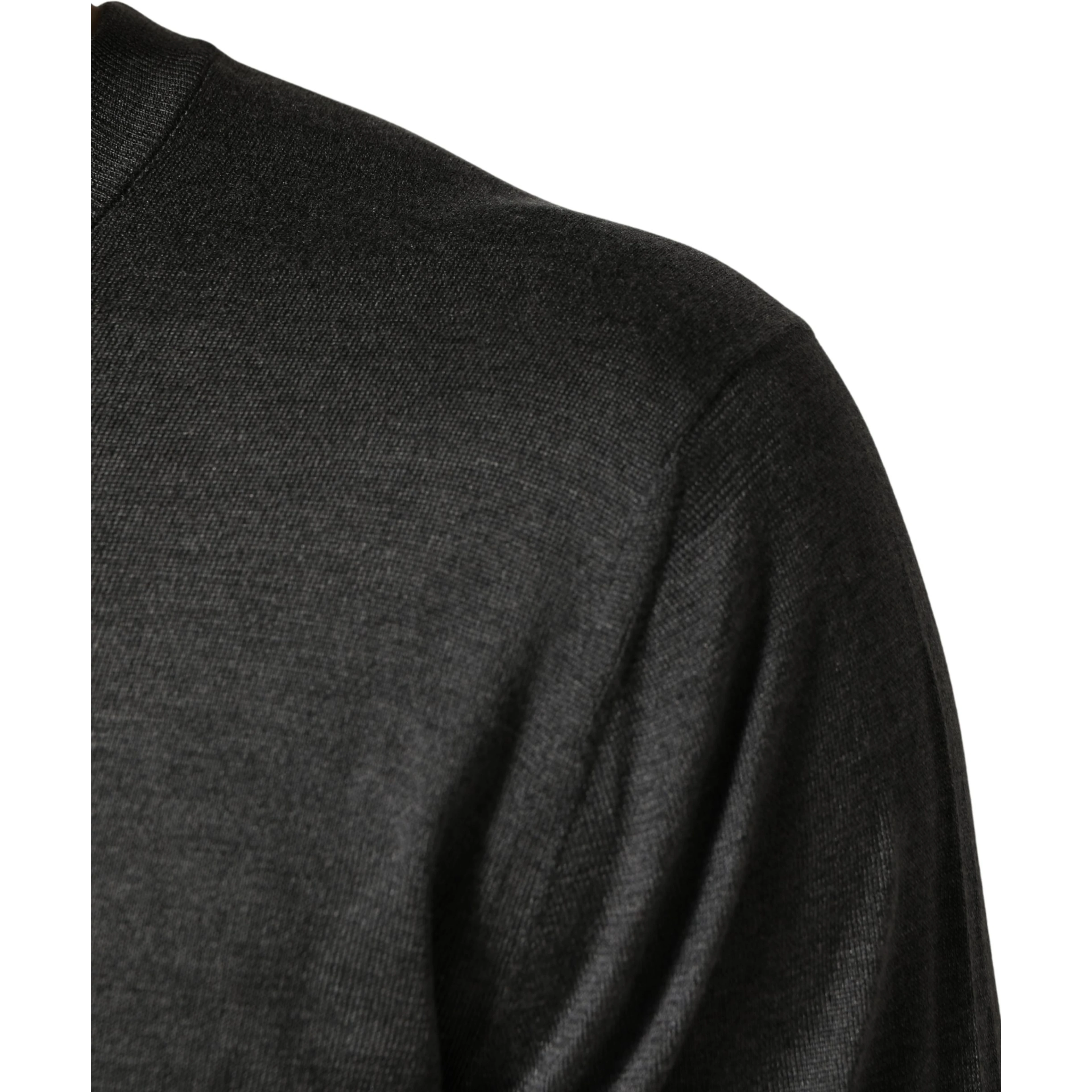Gray Long Sleeves Crew Neck Pullover Sweater