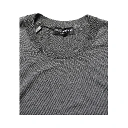 Gray Long Sleeves Crew Neck Pullover Sweater