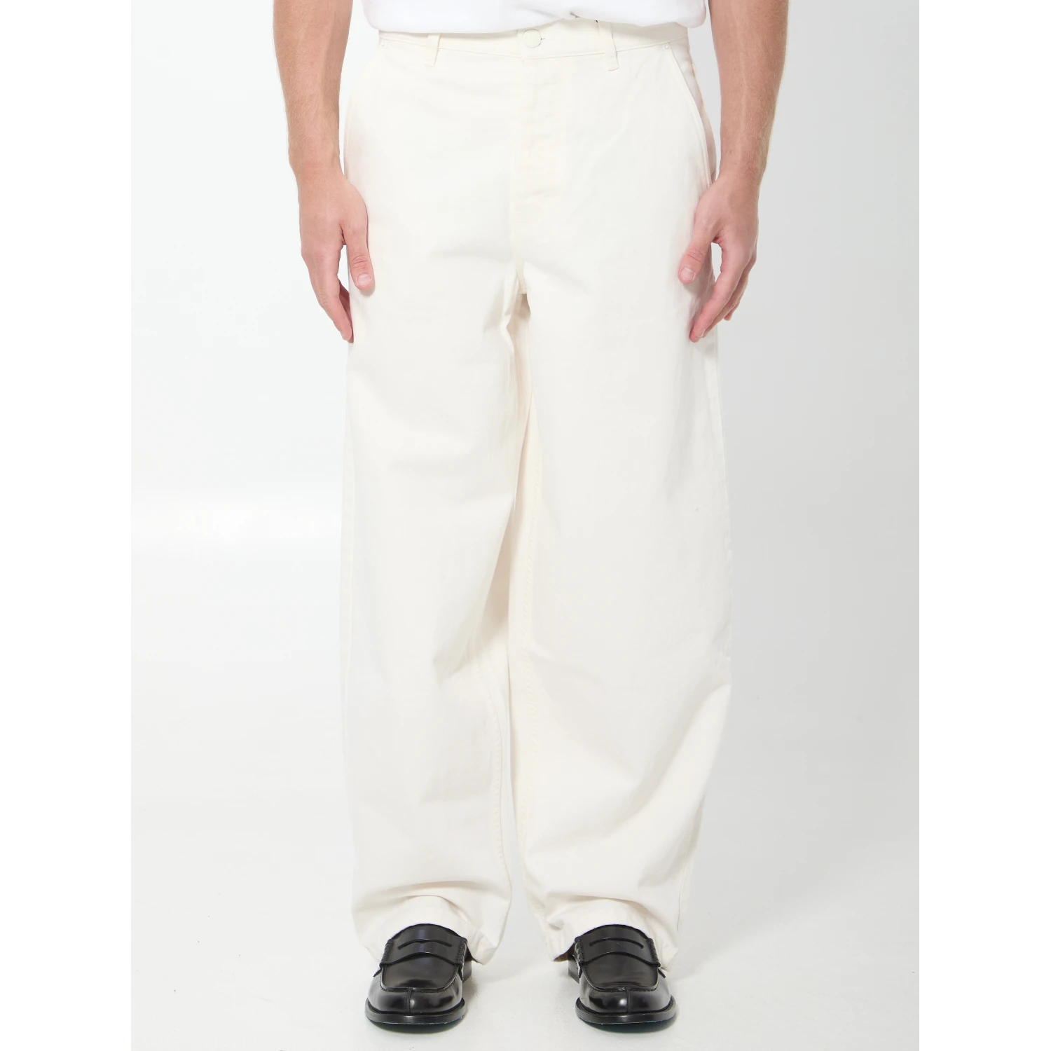 Balloon jeans