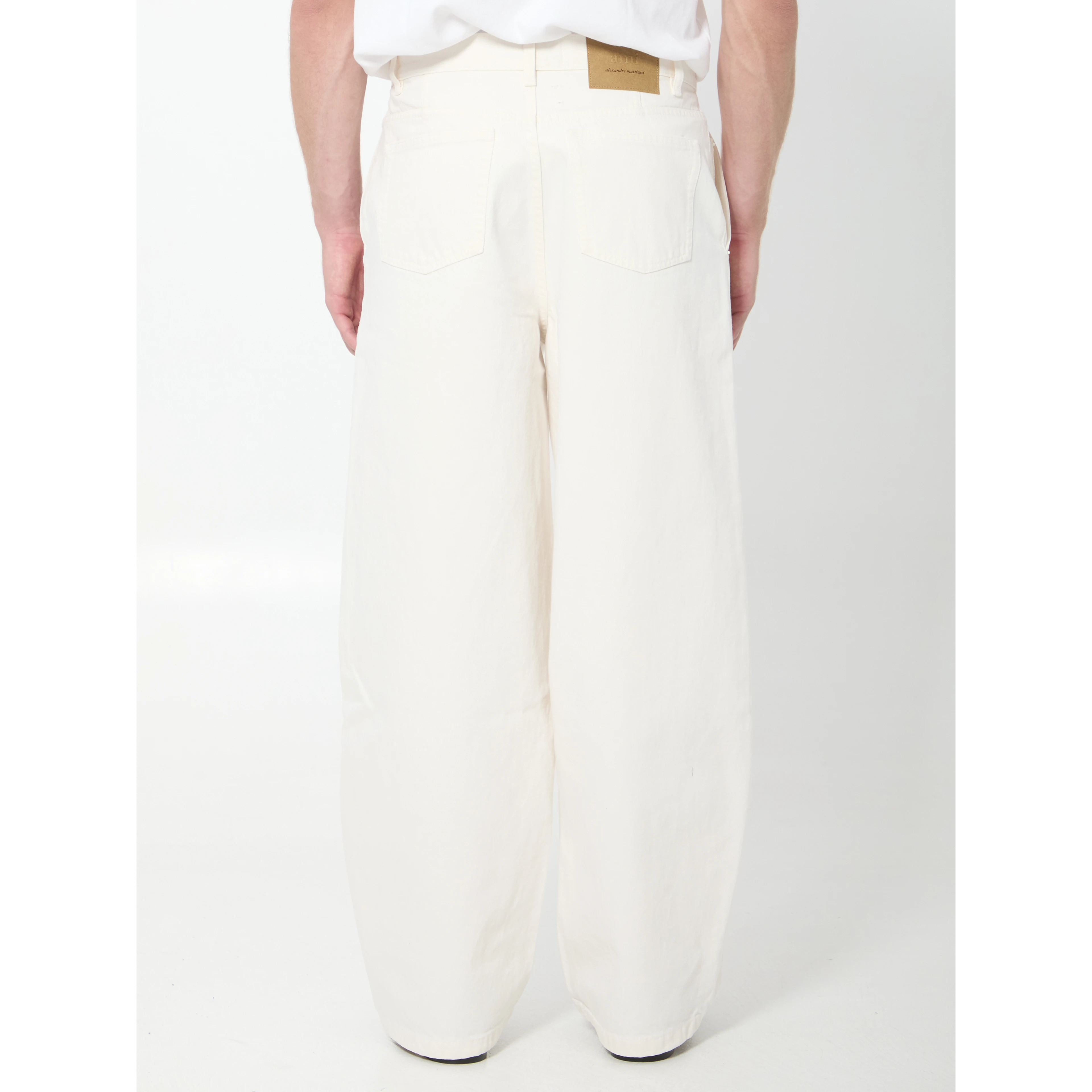 Balloon jeans