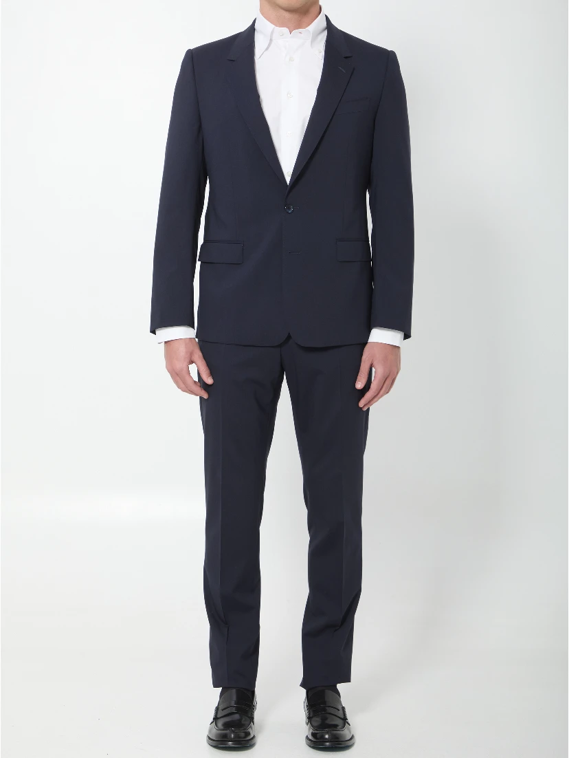 Single-breasted Martini suit