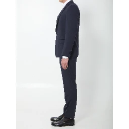 Single-breasted Martini suit