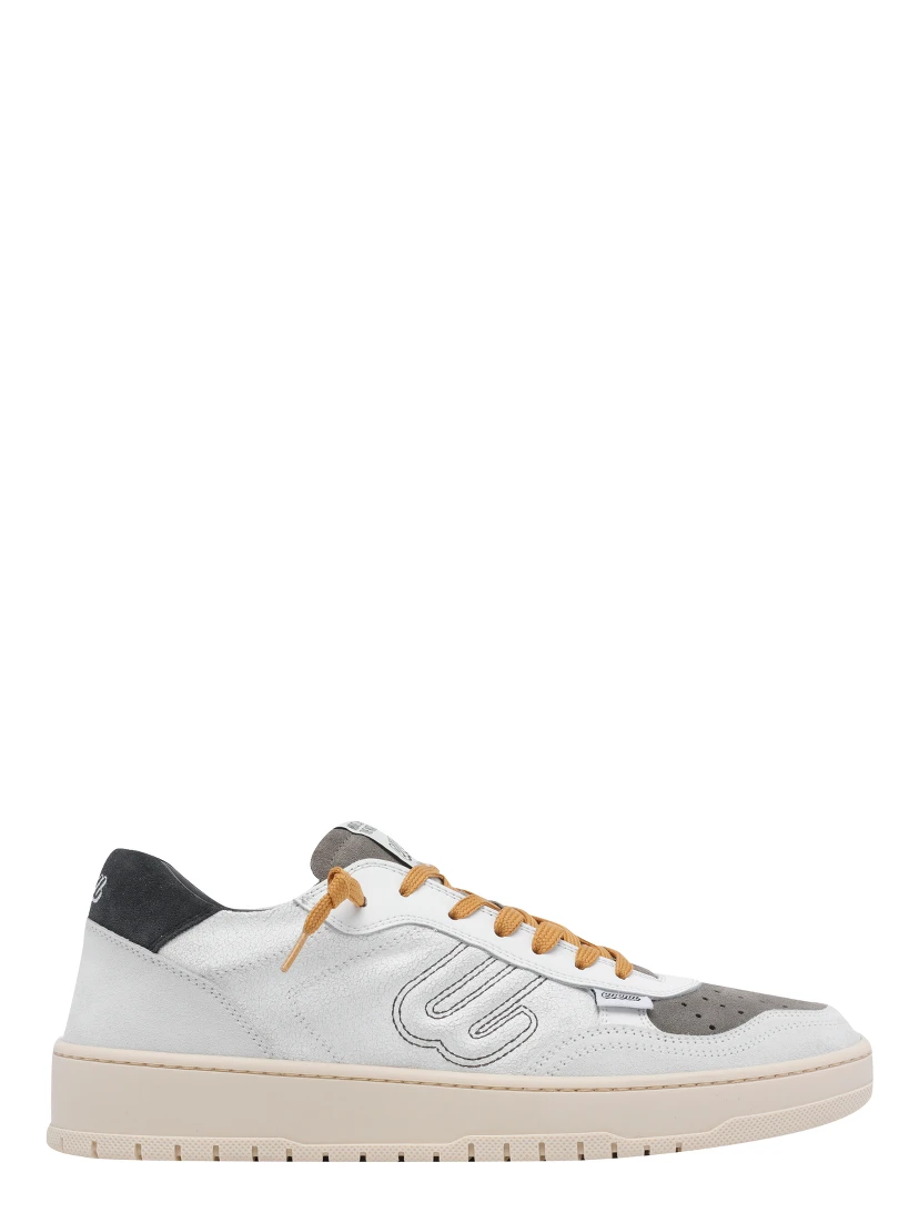 EVENU Sneakers