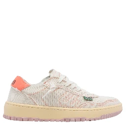 EVENU Sneakers