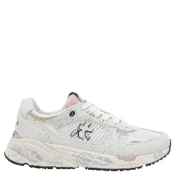 أحذية رياضية حائزة على جوائز