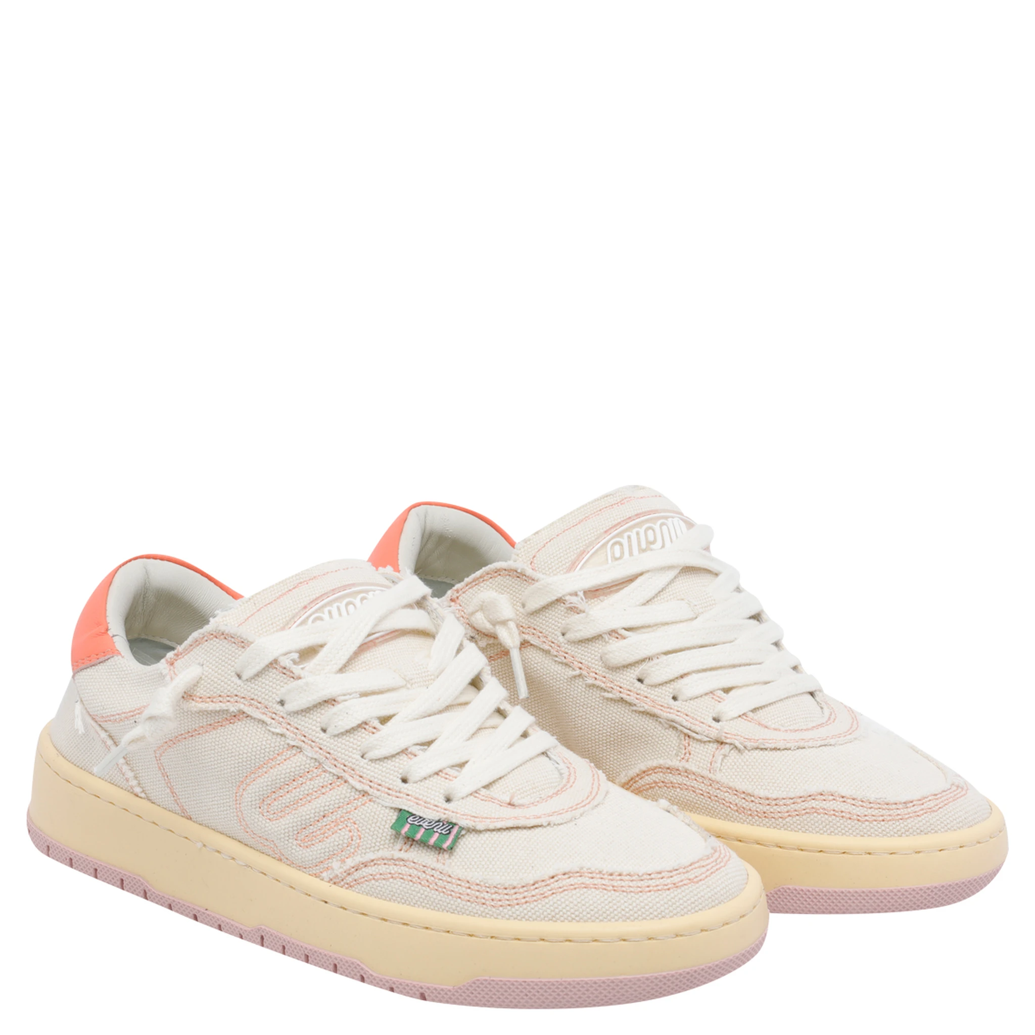 EVENU Sneakers