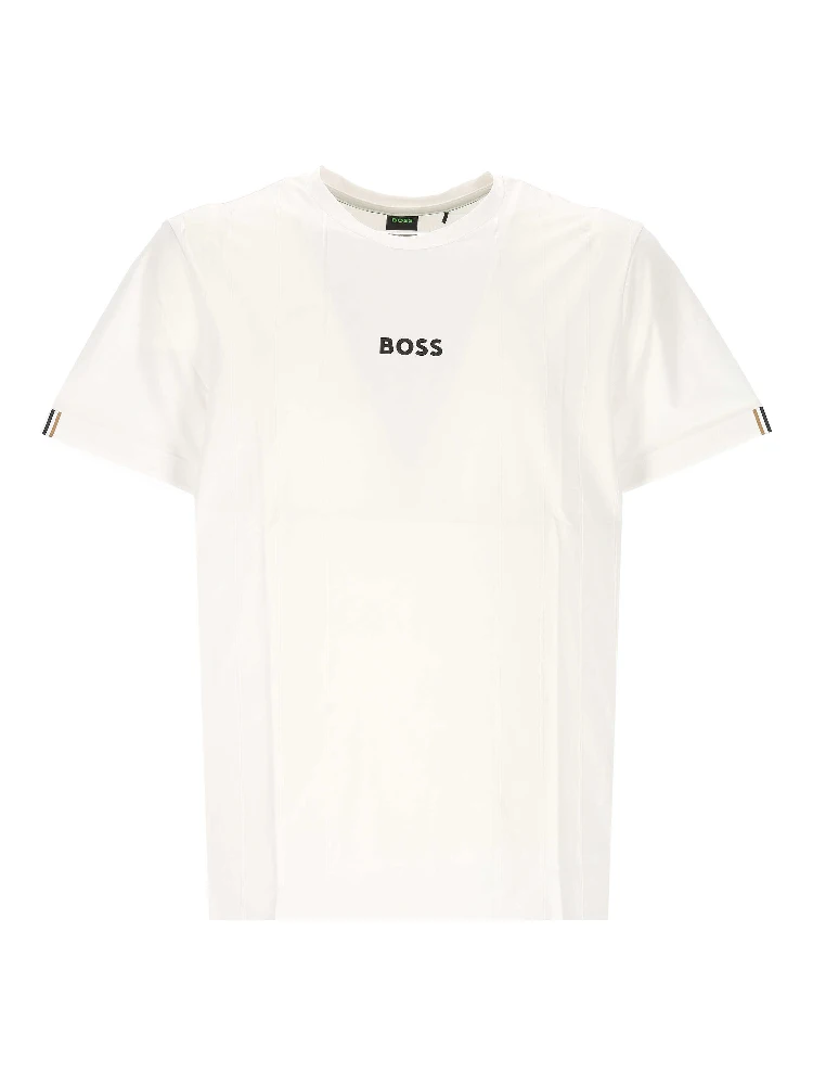 تيشيرتات وبولو بيضاء من ماركة BOSS