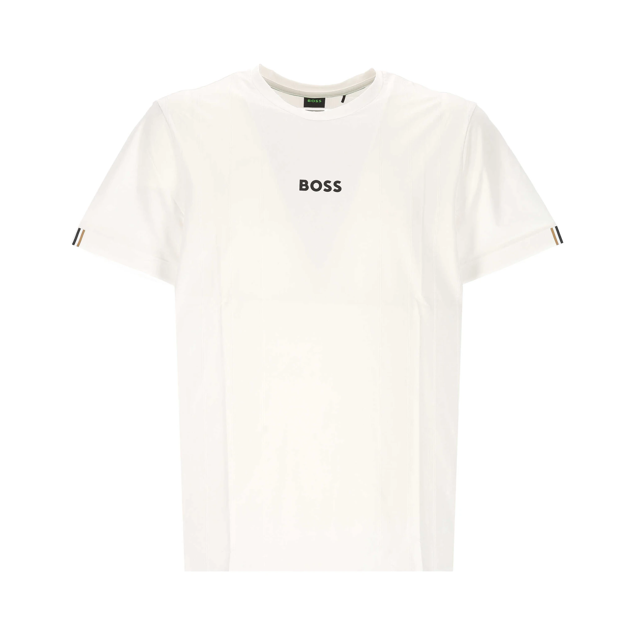 تيشيرتات وبولو بيضاء من ماركة BOSS