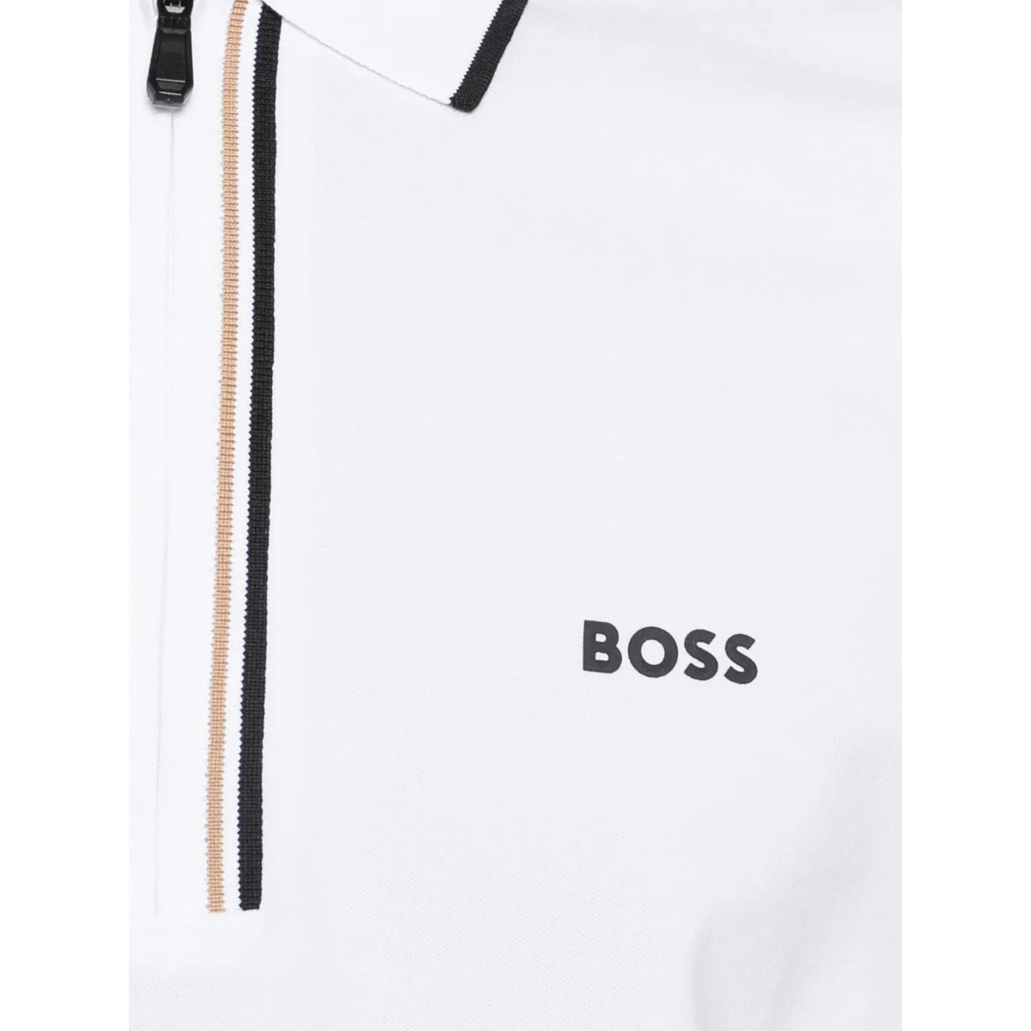 تيشيرتات وبولو بيضاء من ماركة BOSS
